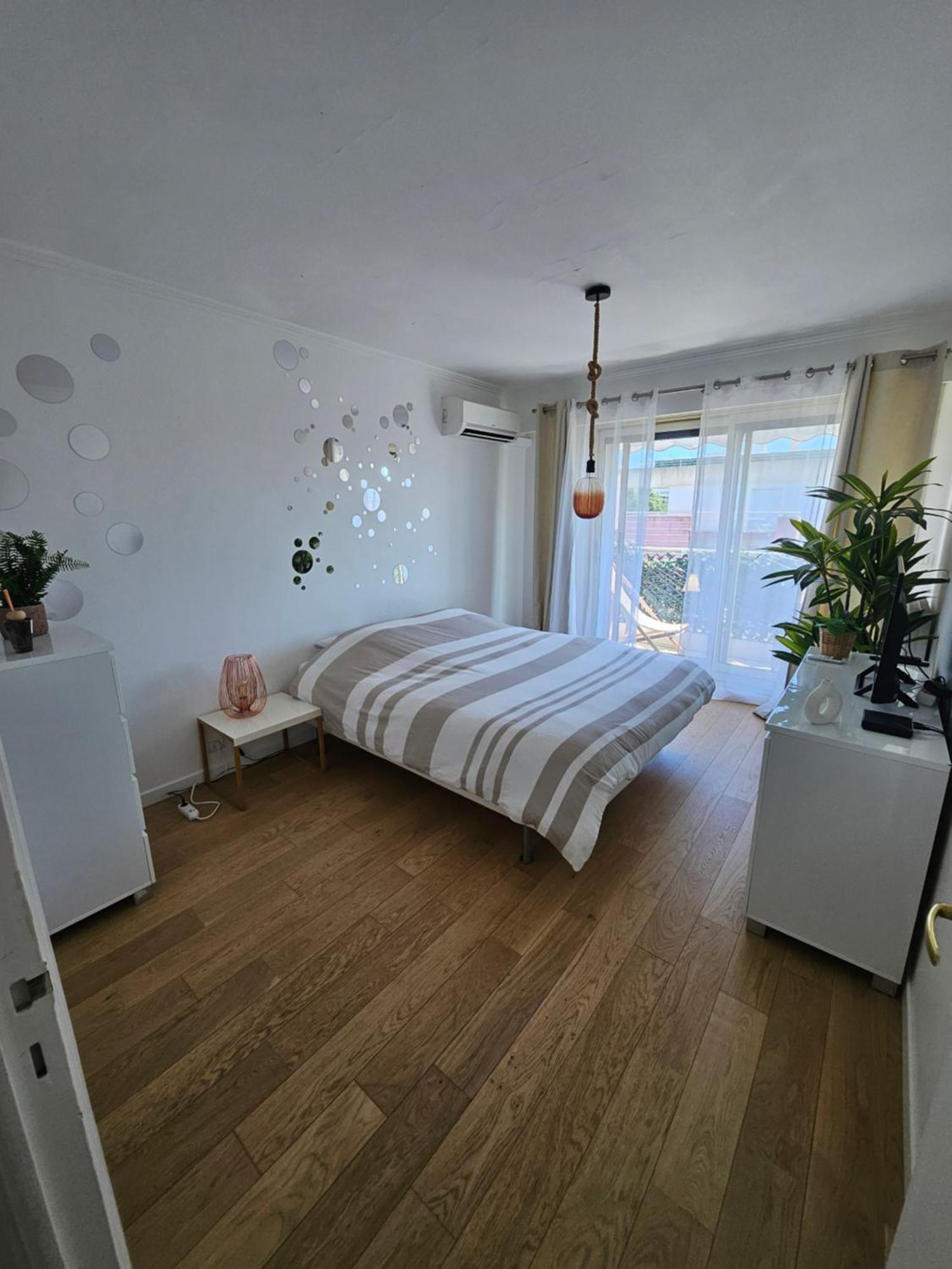 Appartamento Le Duplex Antibes Esterno foto