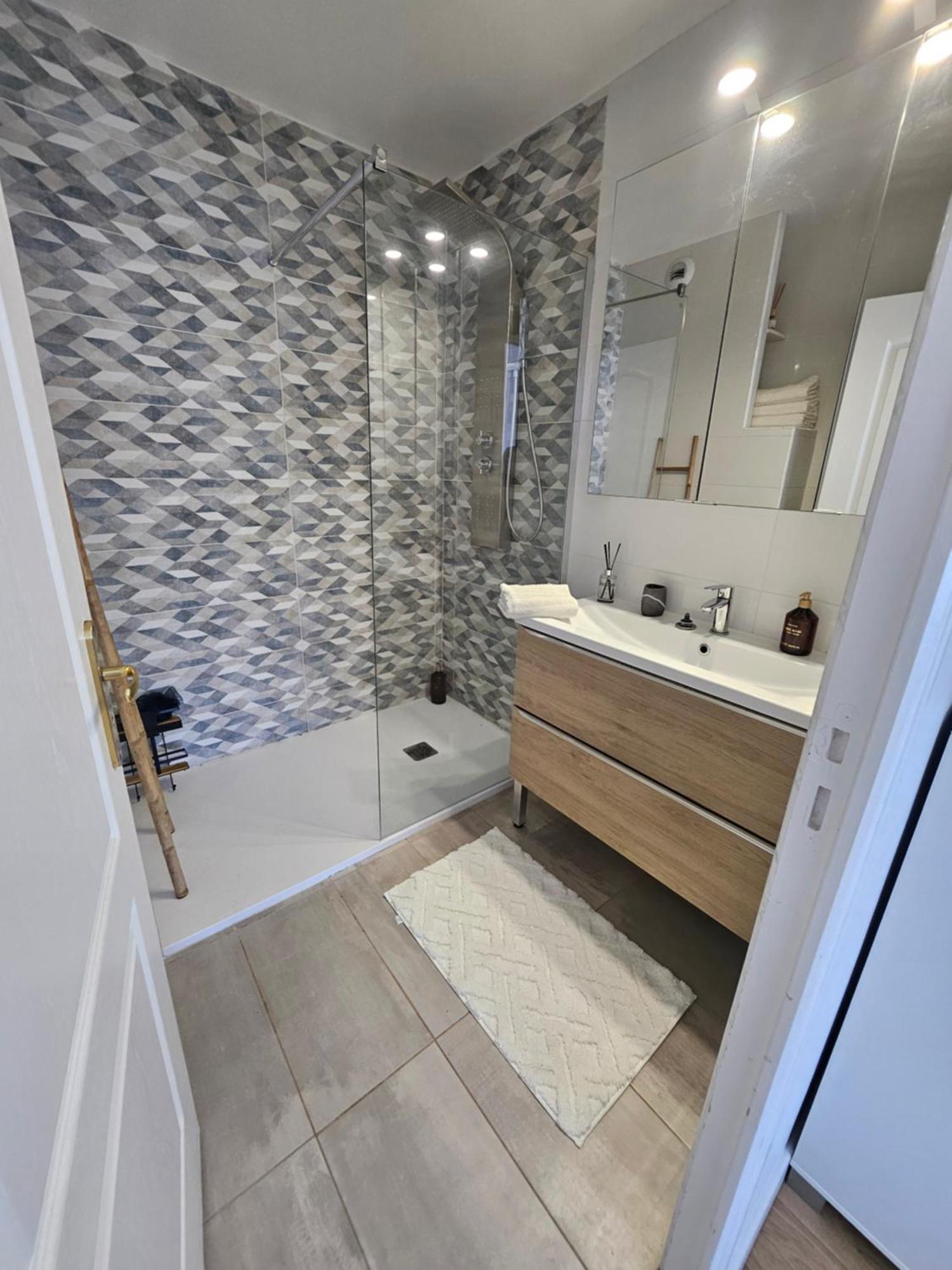 Appartamento Le Duplex Antibes Esterno foto